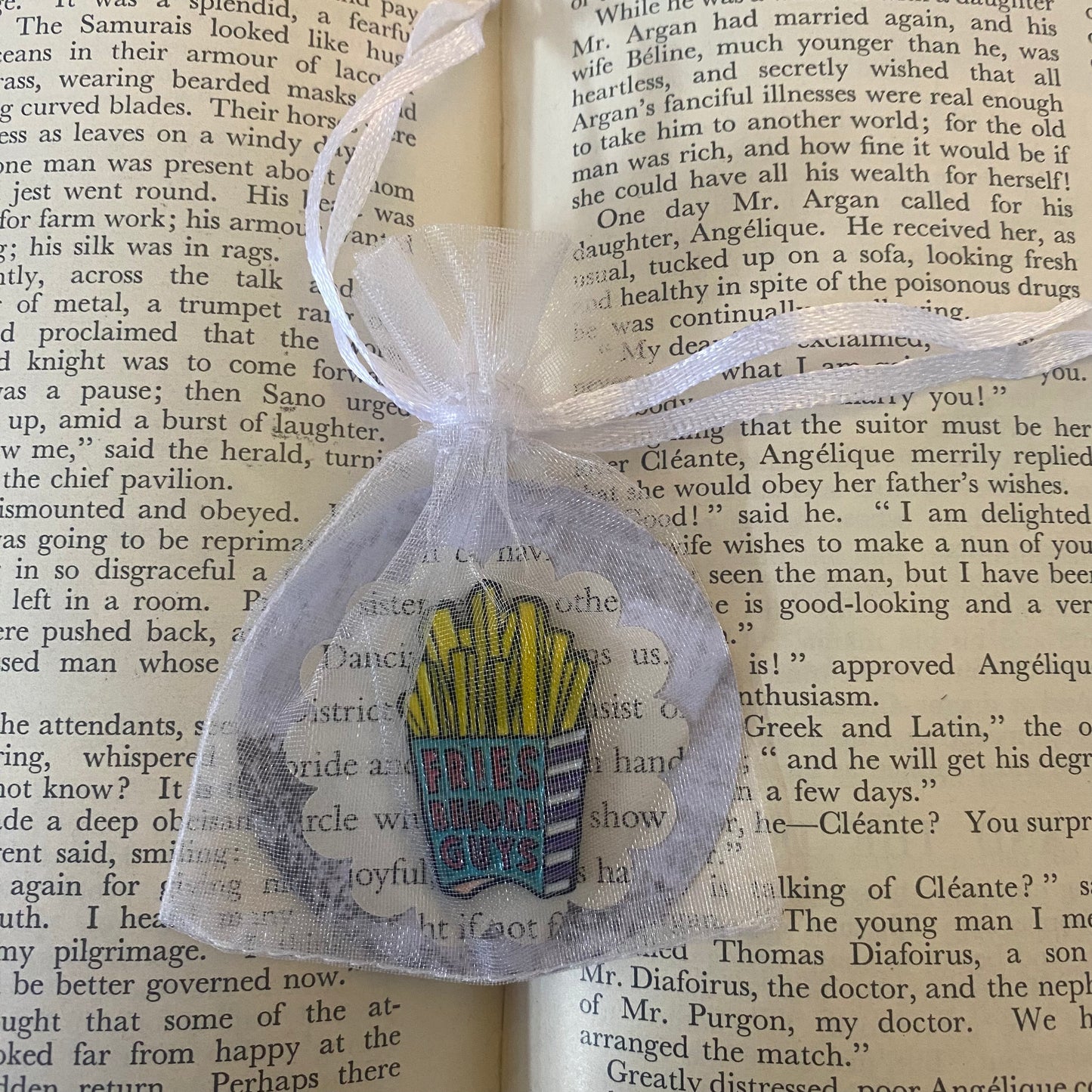 "Fries Before Guys" Pin Badge
